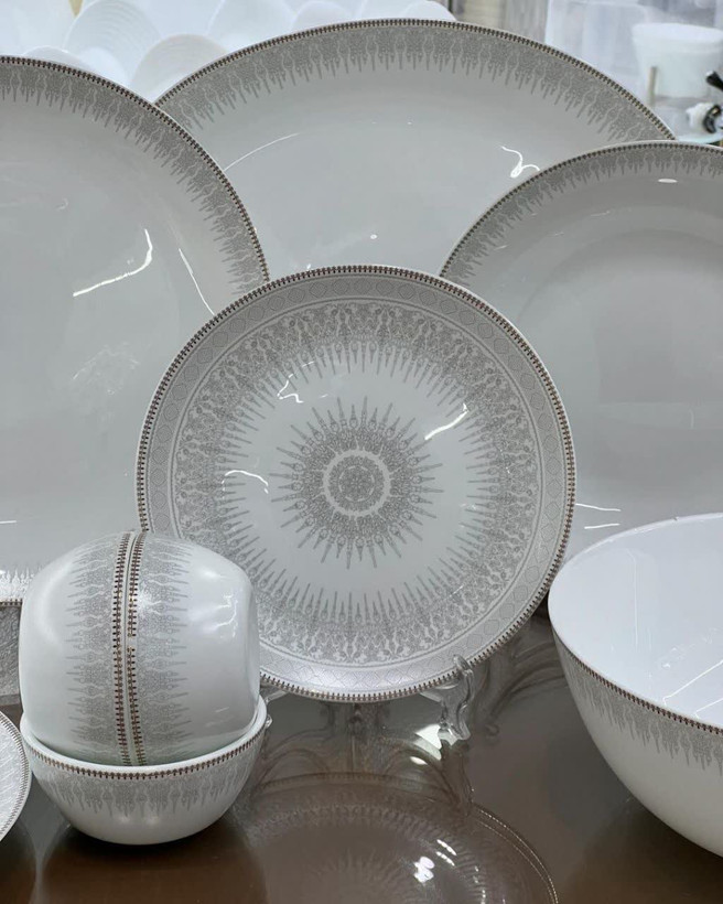 سرویس غذا خوری ۲۶ پارچه ۶ نفره آرکوپال مقصود طرح چینی سان طوسی
