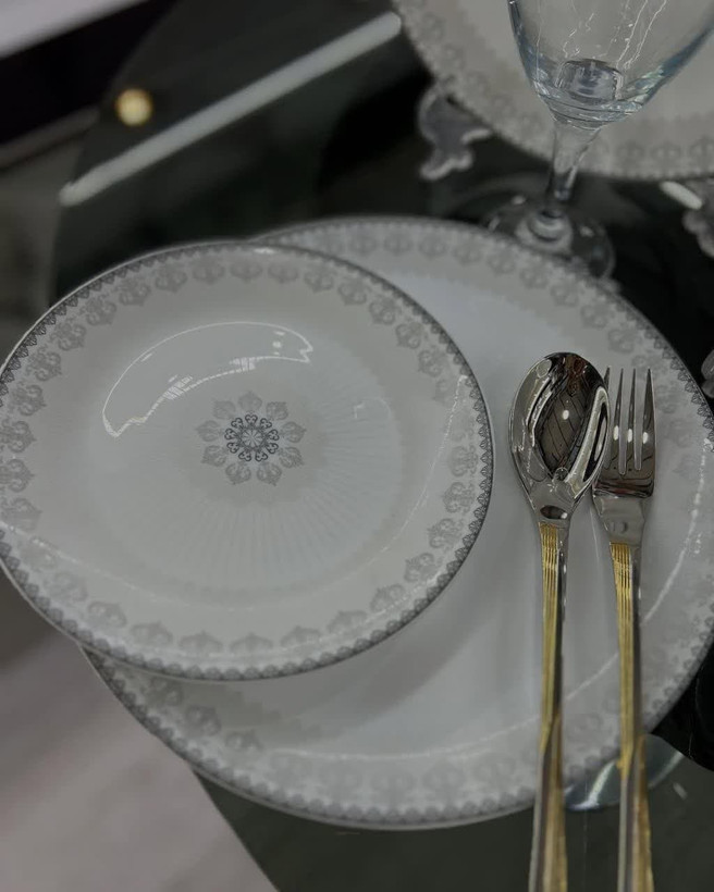 سرویس غذا خوری آرکوپال ۲۶ پارچه دینو طرح چینی پریوش خاکستری