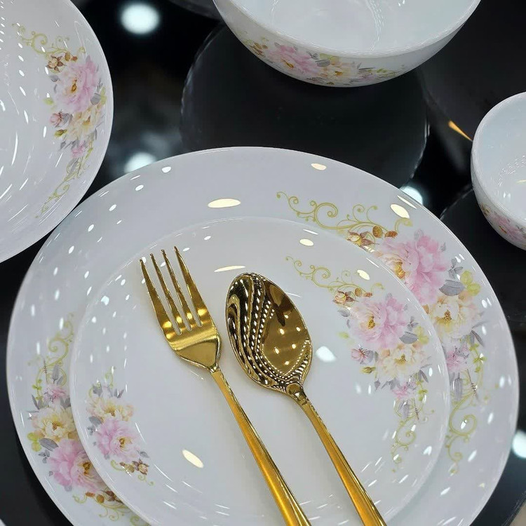 سرویس غذا خوری طرح سولماز صورتی