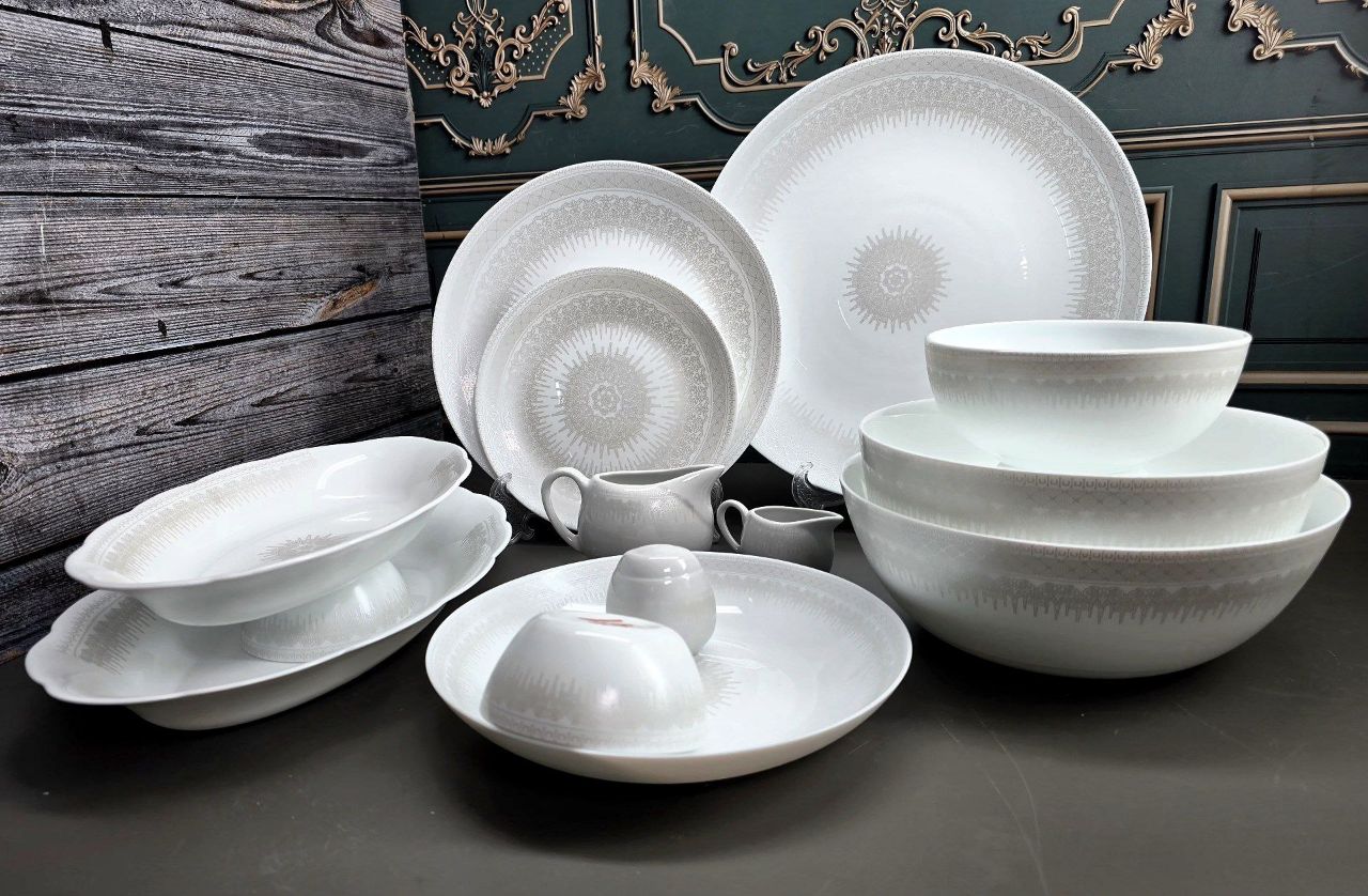 سرویس آرکوپال 42 پارچه مقصود طرح چینی رجینا خاکستری