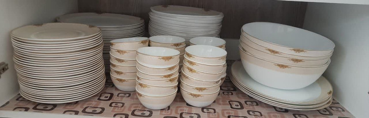 سرویس غذا خوری 26 پارچه طرح چینی سامانتا عسلی
