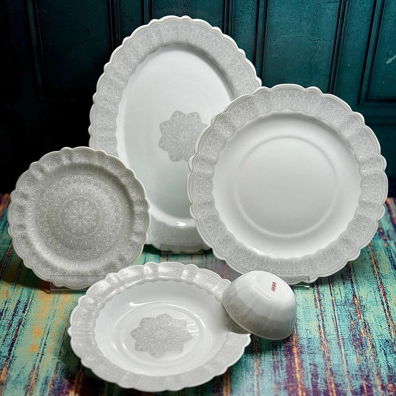 سرویس غذا خوری 25 پارچه طرح چینی