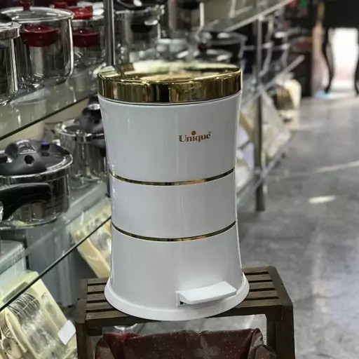 ست آشپزخانه 18 پارچه کمرباریک سفید درب طلایی کد : 4694