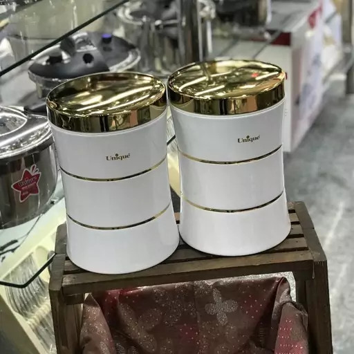 ست آشپزخانه 18 پارچه کمرباریک سفید درب طلایی کد : 4694