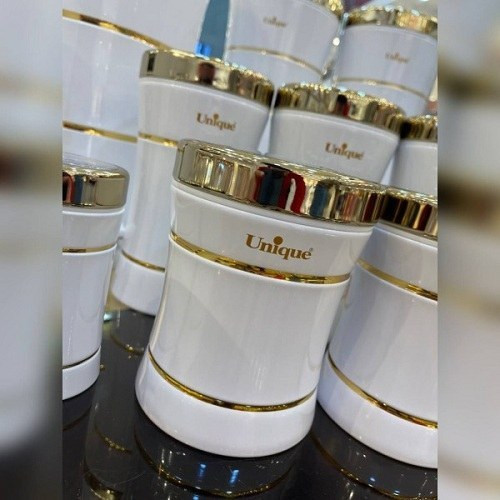 ست آشپزخانه 18 پارچه کمرباریک سفید درب طلایی کد : 4694