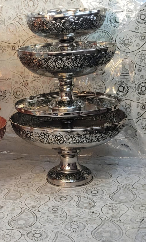 سرویس پذیرایی کُرُم گلبرگ سنگین