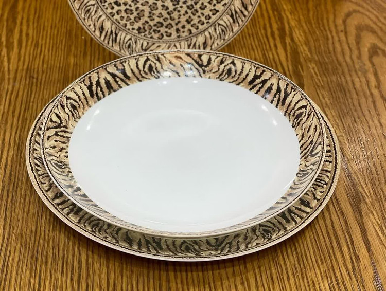 سرویس غذا خوری 26 پارچه طرح ببری