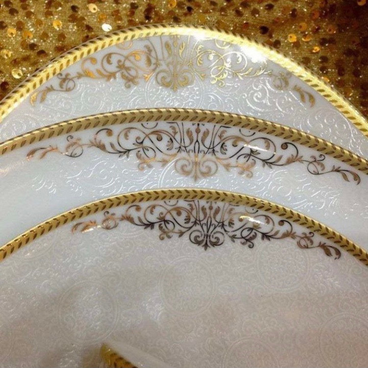 چینی پردیس قالب گرد ۱۰۴ پارچه 12 نفره