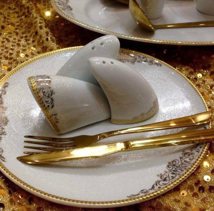 سرویس چینی پردیس قالب گرد ۳۰ پارچه ۶ نفره