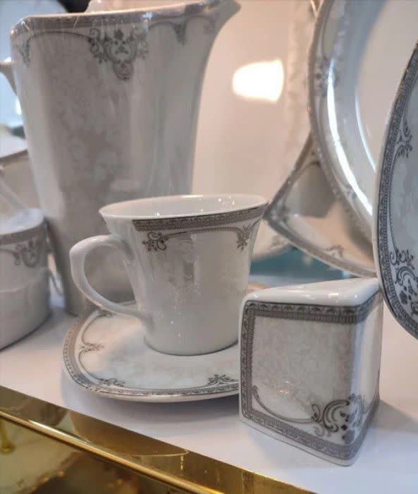 سرویس غذا خوری چینی پردیس گل پلاتین ۱۰۵ پارچه ۱۲ نفره