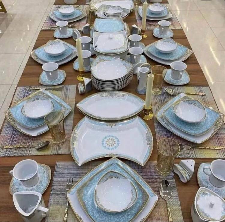 سرویس غذا خوری چینی پردیس ۱۰۵ پارچه ۱۲ نفره گل فیروزه