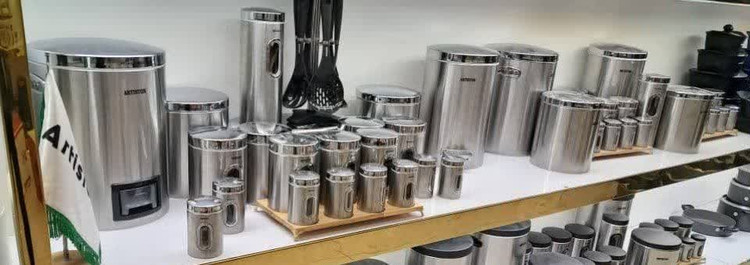 سرویس آشپزخانه آرتیستون مدل پنجره ای 29 پارچه استیل درب فلزی کروم