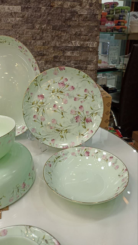 سرویس غذا خوری ۲۶ پارچه فرانسه گل رز