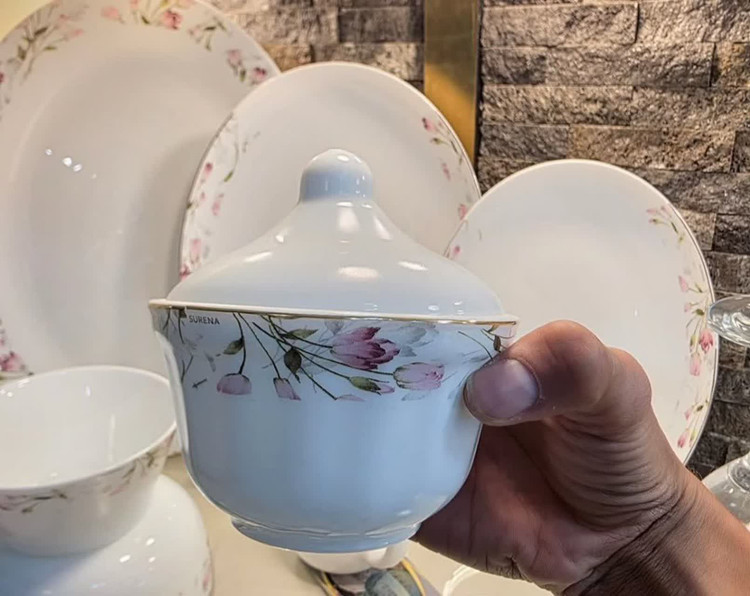 سرویس غذا خوری ۲۶ پارچه گل رز عروس