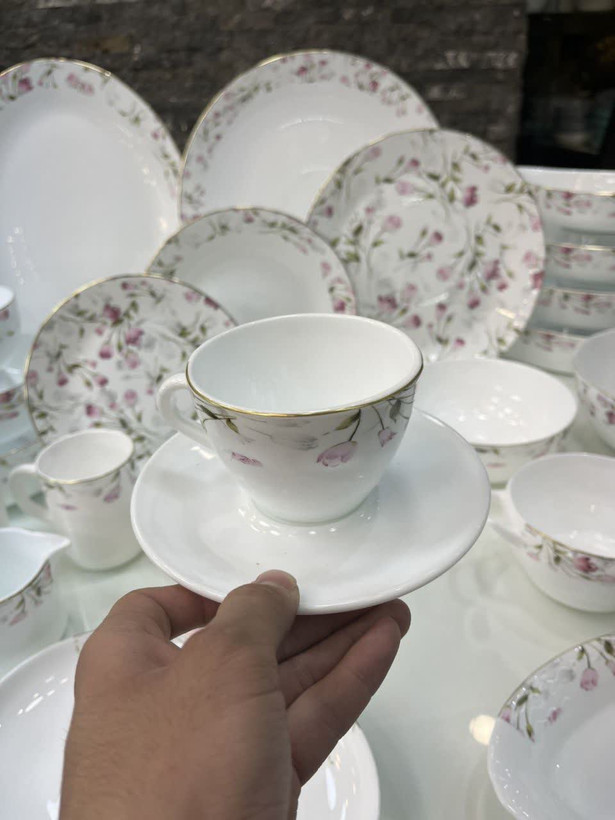 سرویس غذا خوری ۲۶ پارچه گل رز عروس