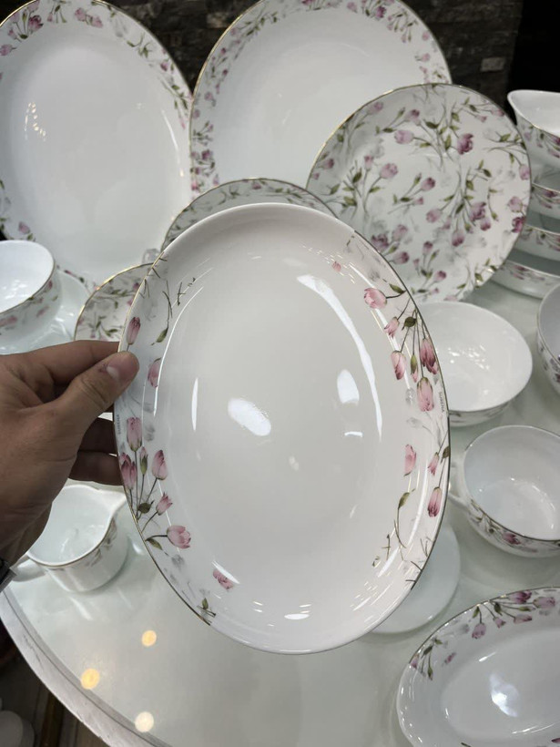 سرویس غذا خوری ۲۶ پارچه گل رویسا استراکچر
