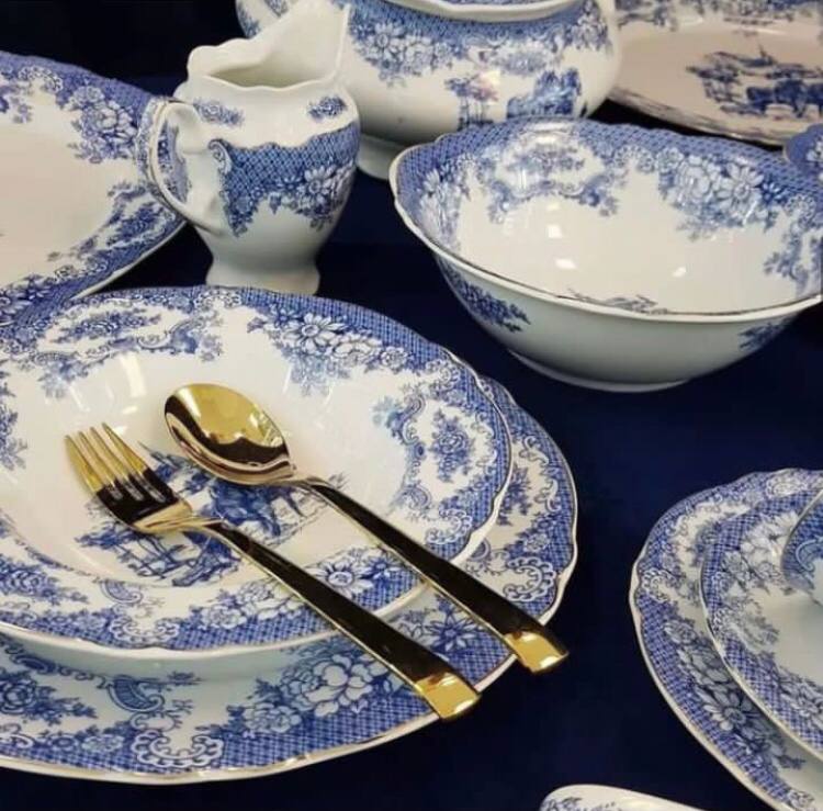 سرویس چینی ۱۰۲ پارچه قالب الگانس ویلیج