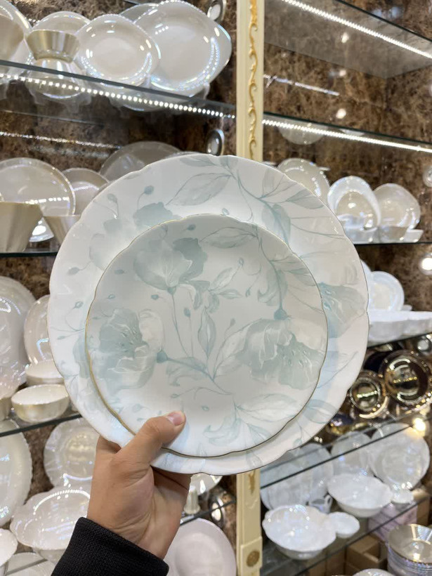 سرویس ۲۶ پارچه آرکوپال دلارام فیروزه ای لبه طلایی نیلوفری