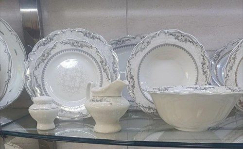 چینی پردیس ۹۸ پارچه ۱۲ نفره بن چاینا طرح نلین پلاتین