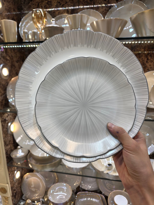 سرویس آرکوپال ۲۶ پارچه طرح ستاره نیلوفری